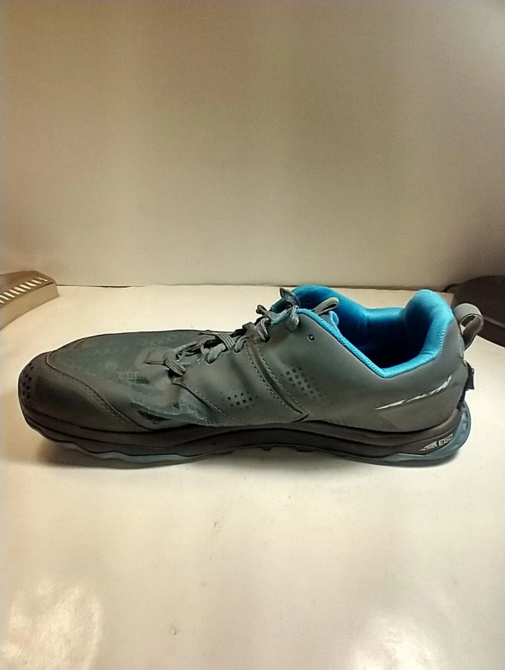 Altra Lone Peak 5 Trail Running Shoes Sneakers Men's sz 10.5.